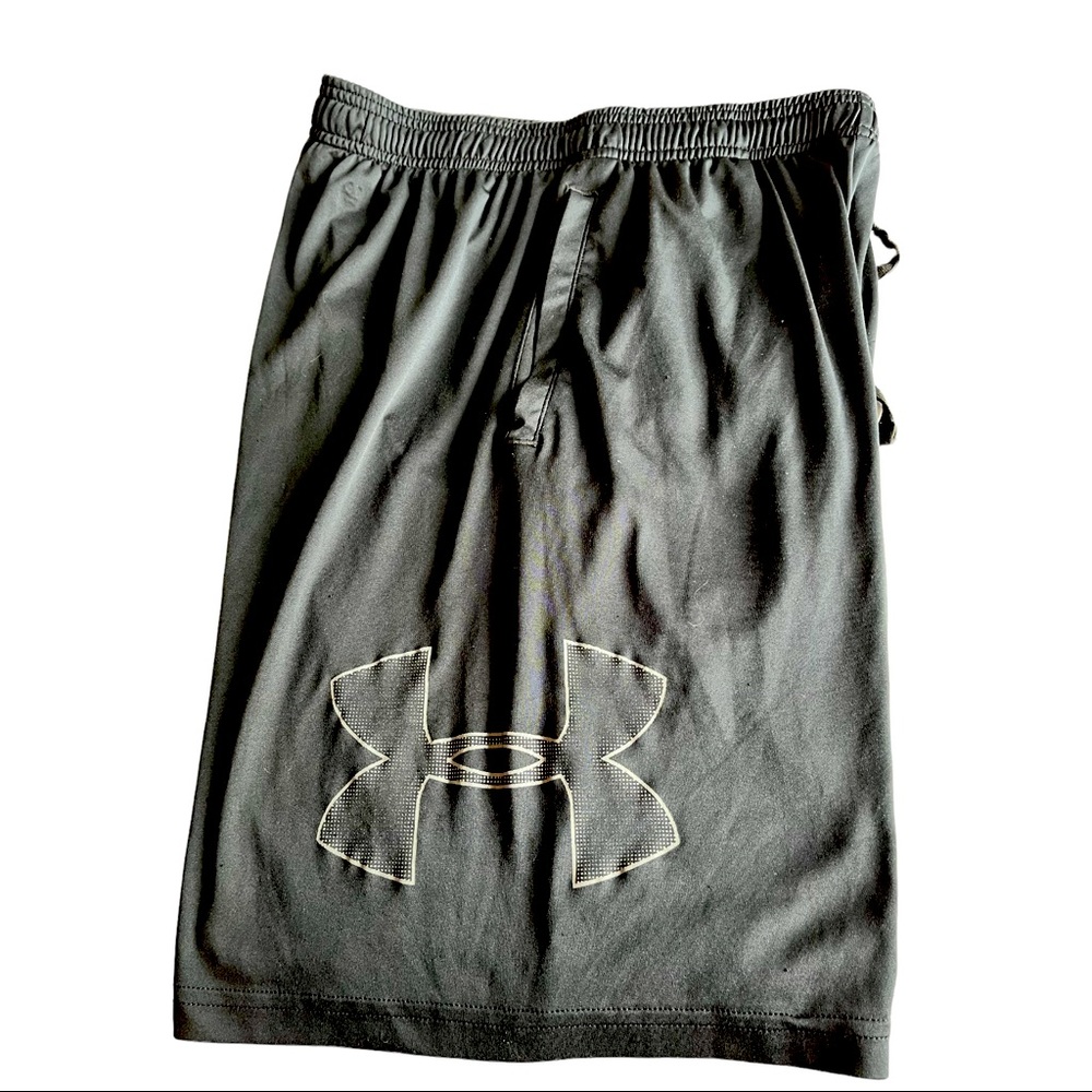 Under Armour Mens Athletic Heatgear Shorts - Black - Size Medium